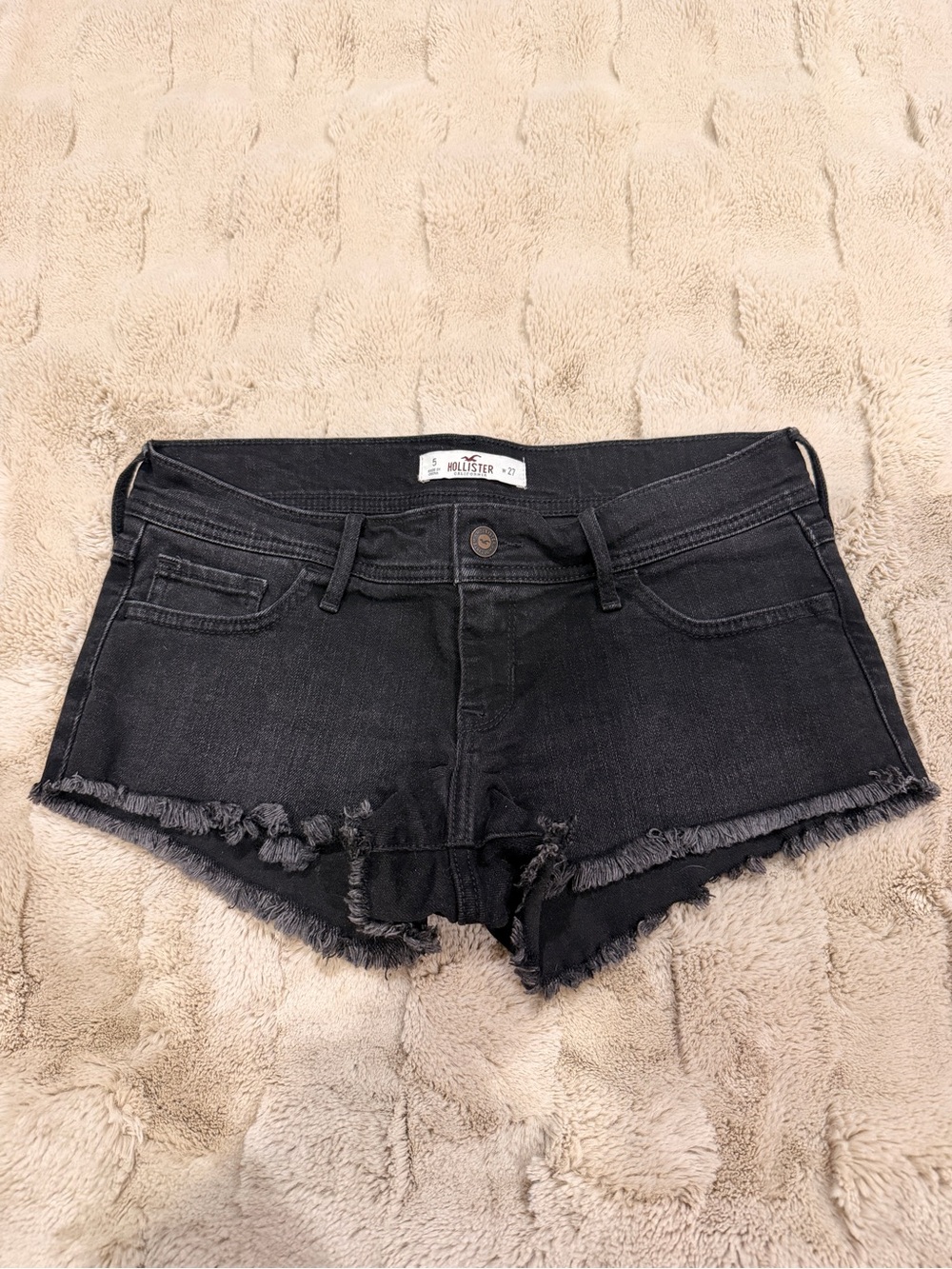 Hollister Denim Short Shorts Black Wash Y2K 2000s Distressed Cut Off Low Rise